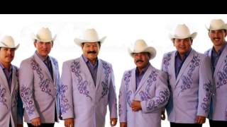 Detengase Señora - Cardenales de Nuevo Leon ( En vivo y Letra )