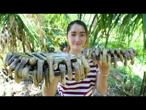 Yummy Razor Clam Hot Spicy Cooking - Razor Calm Stir Fry - Cooking With Sros Video