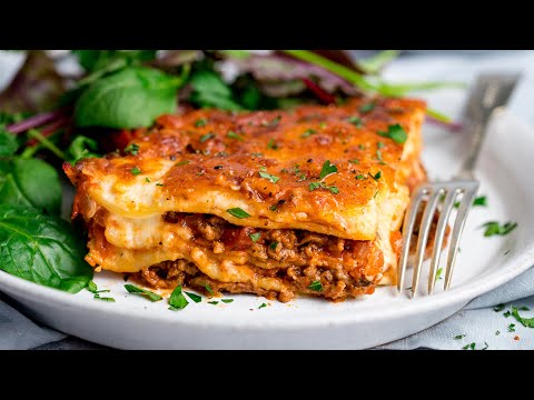Einfaches Rezept für selbstgemachte Lasagne = das perfekte Wohlfühlessen für die ganze Familie
