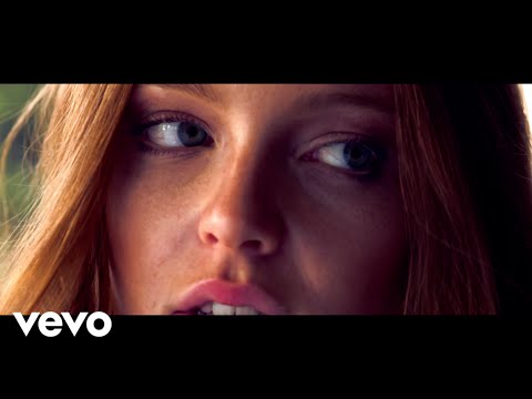 Akwasi - Pauline ft. Rob Dekay