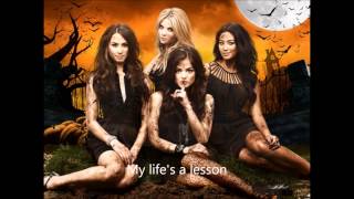 Suggestions (Pll s01e01)