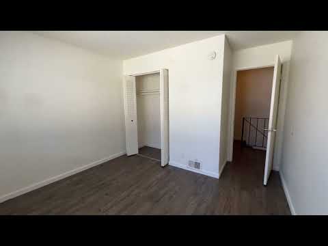 Spacious 2bd/1ba Sacramento Fourplex property video