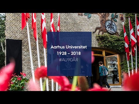 #AU90år: 90 år på 90 sekunder