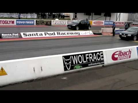 smart forfour brabus vs golf gti @ santa pod