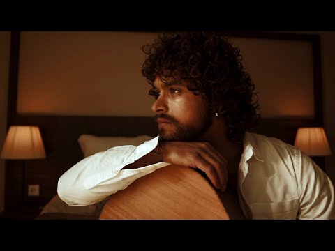 Pete Parkkonen - Oon tässä (Virallinen musiikkivideo)