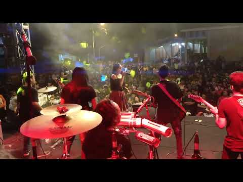 KALUNG EMAS cover RISMA ANGELITA