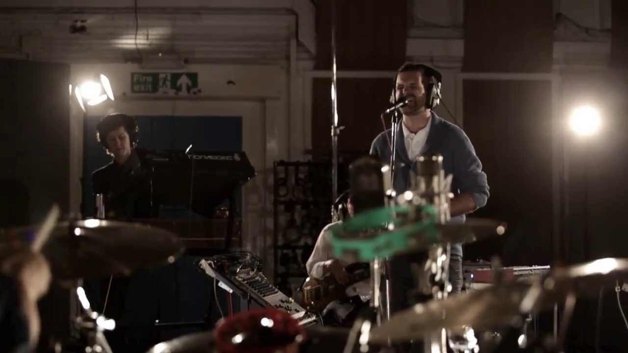 Android Asteroid - I Don't Mind - Abbey Road Live