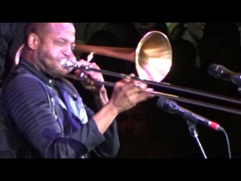 FOO FIGHTERS with Trombone Shorty @ The Fabulous Forum 01-10-2015 Dave Grohl's Birthday Bash