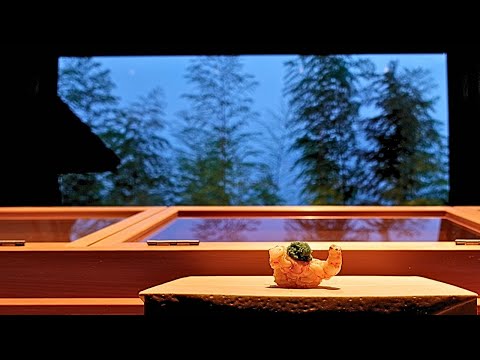 Una experiencia gastronómica conmovedora en el restaurante de sushi más romántico de Japón, perfecta para un día especial.