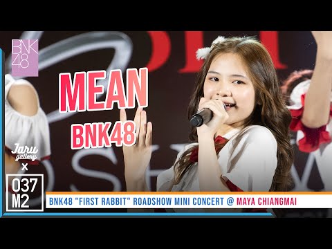 220306 BNK48 Mean - BNK48 @ BNK48 First Rabbit Roadshow Mini Concert [Fancam 4K 60p]