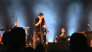 MIOSSEC - A l'attaque !