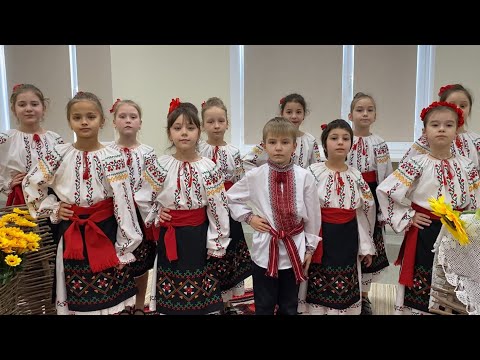 Ansamblul folcloric “Brâuleț” - “Dragumi-i aici la voi”