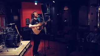 Dan Hughes live show reel