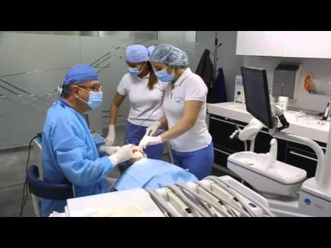 Conoce a   Clinicas Colomer Dental en Algeciras