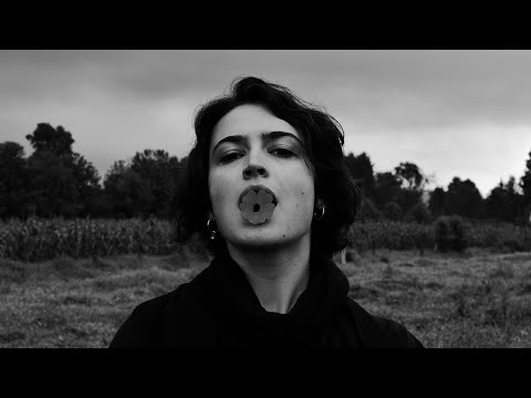 Sainte Vie - Memory (feat. Shilpa Ray) [Official Music Video]