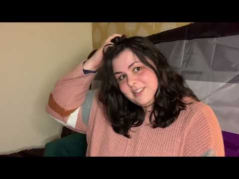 Kylie reacts to the Eurovision 2022 Semi 1 Qualifiers