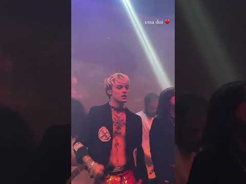 DAY LIMNS (@daylimns) Castelo de Areia ·Part. no Show de Bullet Bane  |#daylimns#popbrasil#limns#day