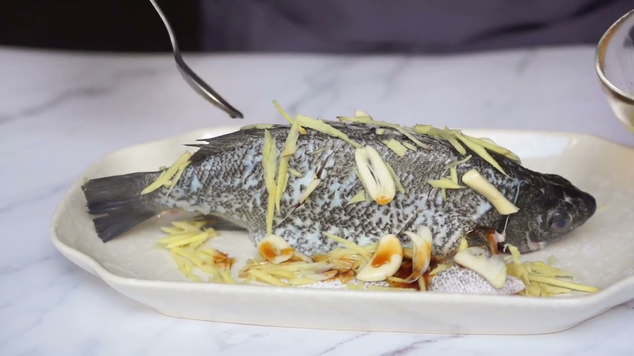 RECIPE "Cá hấp xì dầu" cùng lẩu điện Ceramic đa năng 2 trong 1 Kuvings KMG-200B [Lồng lẩu+Vĩ hấp]