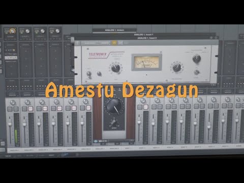 Ithaka - Amestu Dezagun (Bideoklip Ofiziala)