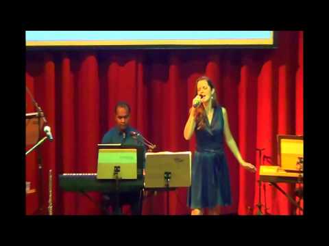 Rastros De Luz video