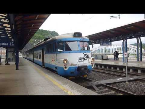 ČD 451.087/088 - Odjezd vlaku Os 6917 - Ústí nad Labem hl.n., 3.6.2013