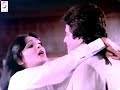 Parveen Babi Jeetendra Fighting Scene Jeetendra Parveen Babi