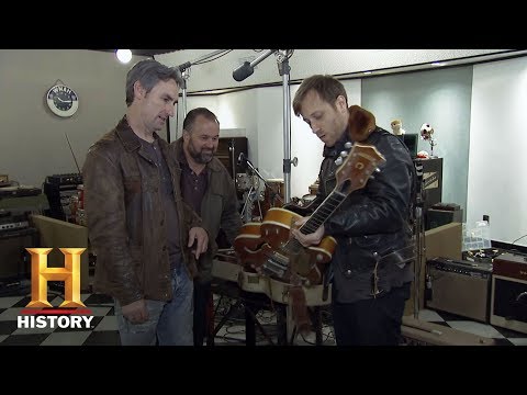 American Pickers: The Black Keys' Dan Auerbach Checks Out a Gretsch Guitar (S13, E8)  | History