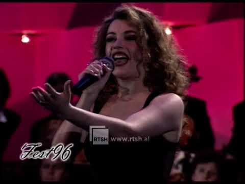 Rovena Dilo - Unë dhe koha (Festivali i 35-të i Këngës në RTSH)