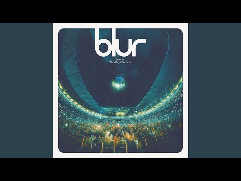 Videoclip de Villa Rosie (Live at Wembley Stadium) — Blur