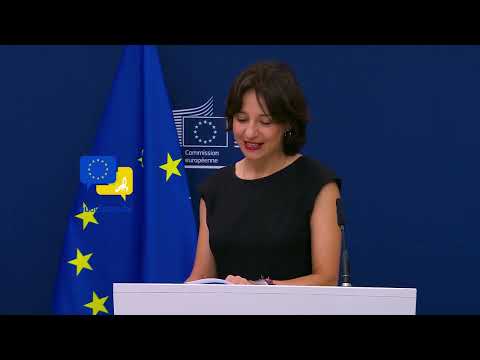 Video Thumbnail: Children Trapped by Algorithms: EU Expert Warns Social Media Must Be Safe by Design