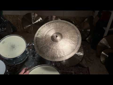 33. 1992g 20” Half Turk Ride