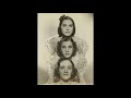 Andrews Sisters:  Says My Heart