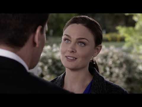 Bones 8x24 - Brennan proposes to Booth