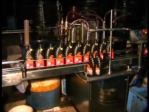 Glass Bottle Filling Machine