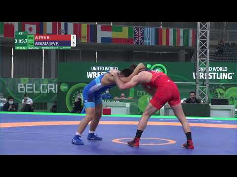 1/4 FS - 65 kg: H. ALIYEV (AZE) v. E. AKMATALIEV (KGZ)