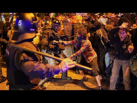 Violence erupts at pro-Palestinian protest in Barcelona