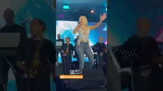 Aleyna Tilki - Cevapsız Çınlama (Canlı Performans) Konser 🤩 #aleyna #aleynatilki #cevapsızçınlama
