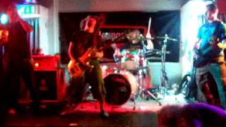 Drunken Bendings- Lounge Bar Alton 24th July cover Sinuism- 