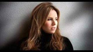 Lucie Silvas - Smoke (Somebody Stop Me) With Lyrics