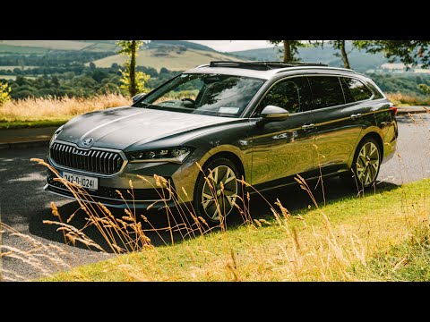 Škoda Superb Combi iV PHEV gets 100 Km+ of electric range | Review