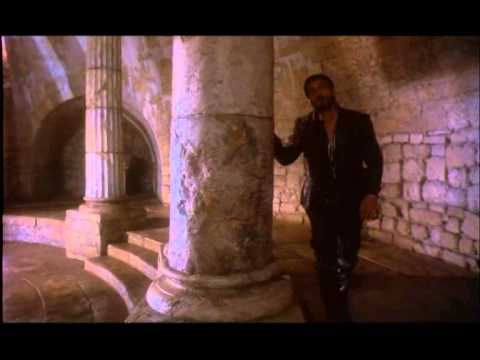 Justino Diaz - Credo in un Dio crudel - Otello