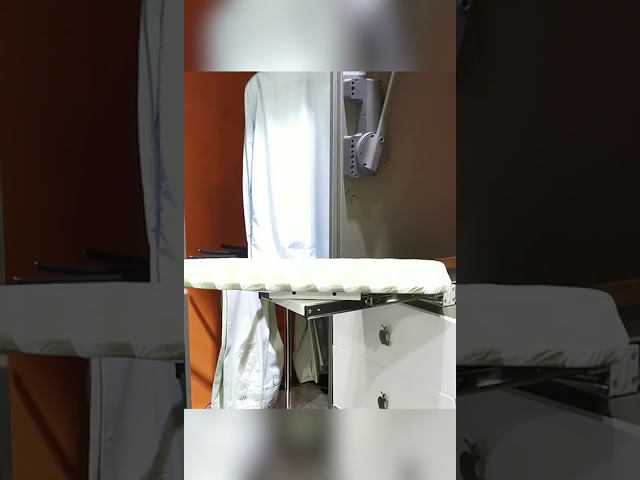 طاولة كوي قابلة للطي