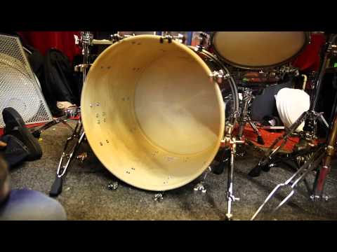 Muffling the bass drum tip by Gas Lipstick on a 16 x 22 Ludwig Legacy Classic bass drum (6/7)