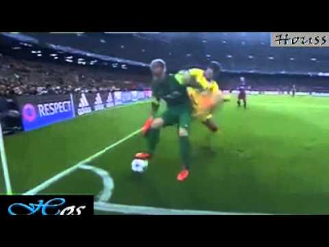 Barcelona FC vs FC Bate - Ter Stegen Makes A Neuer
