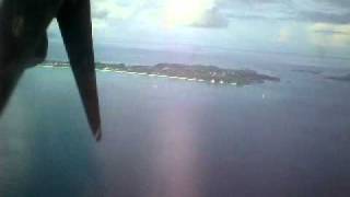 preview picture of video 'Landing at Caticlan, Boracay, Philippines. Aircraft Airphilexpress Bombardier Dash 8 Q300.'