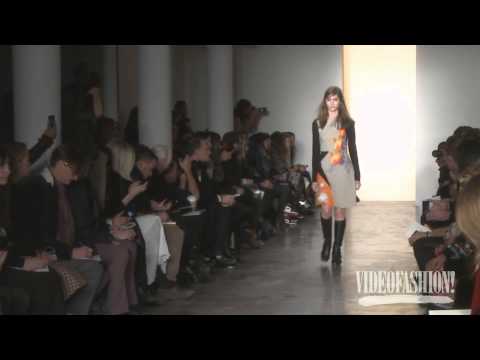 FIRST LOOK: Peter Som NYFW Fall 2014 | Videofashion