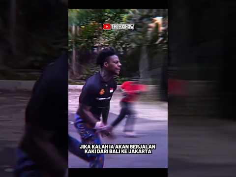 Seorang Pria Berjalan Kaki Dari Bali ke Jakarta Karena Kalah Adu Sprint Dengan Speed #ishowspeed 😱‼️