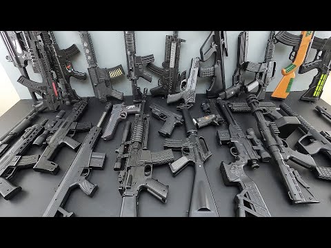 Realistic Weapons Table of Assault Rifles - Combat Forces Guns - The Guns Video