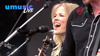 The Common Linnets - &#39;In Your Eyes&#39; | Live op Pinkpop 2016