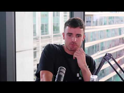 download lagu mp3 mp4 Hobbie Stuart Girlfriend, download lagu Hobbie Stuart Girlfriend gratis, unduh video klip Hobbie Stuart Girlfriend